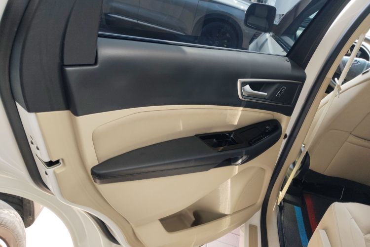 福特 锐界 2016款 EcoBoost 245 两驱精锐型 5座中控内饰49