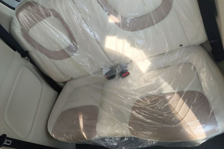 五菱汽车 宏光MINIEV 2024款 第三代 215km 青春版中控内饰21