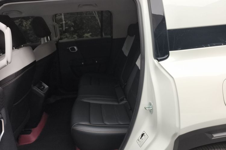 北京越野 北京BJ30 2024款 1.5T 魔核电驱进阶版中控内饰21