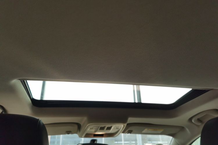 别克 威朗 2019款 三厢 15S 自动领先型局部细节22