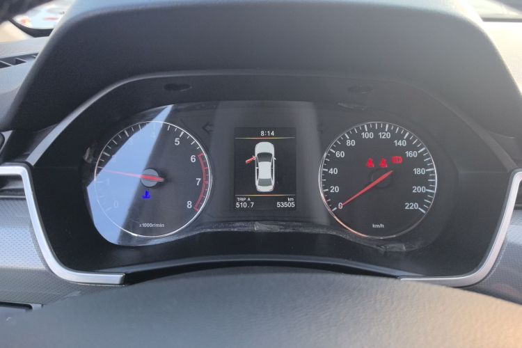 一汽 骏派A50 2018款 1.5L 手动豪华型中控内饰14