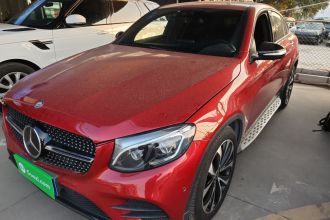 奔驰GLC轿跑  GLC 300 4MATIC 轿跑SUV