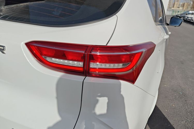 捷途X70 2020款 1.5T DCT悦行版 5座车身外观9