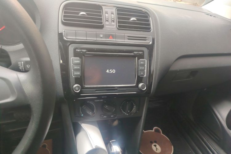 大众 Polo 2016款 1.4L 自动风尚型中控内饰16