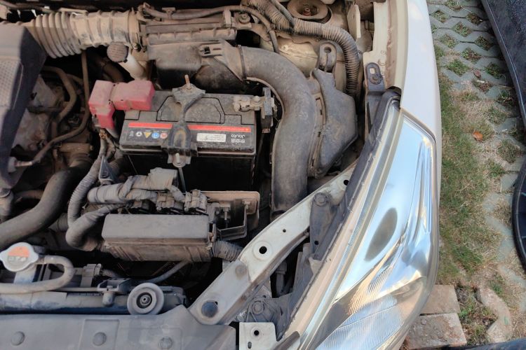 日产 骐达TIIDA 2014款 1.6L 手动智能型局部细节9007