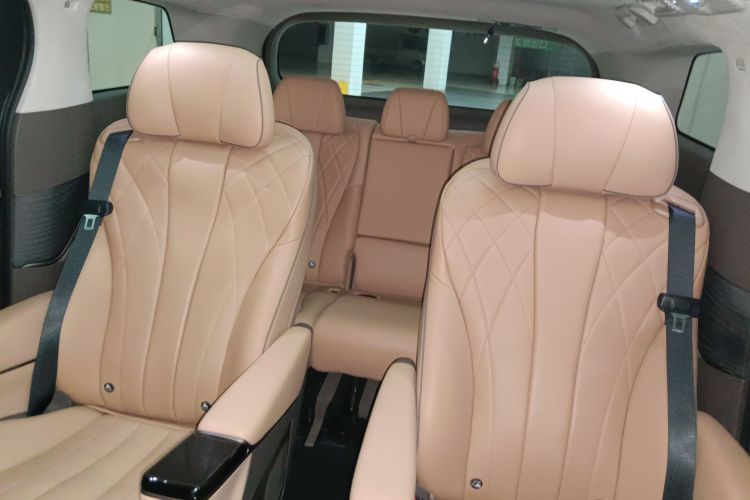 腾势D9 2022款 EV 600 四驱旗舰型中控内饰21