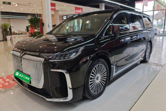 岚图汽车 岚图梦想家 2025款 PHEV 四驱旗舰鲲鹏版