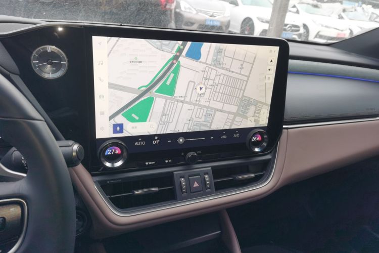 雷克萨斯ES 2025款 300h 臻享版中控内饰16