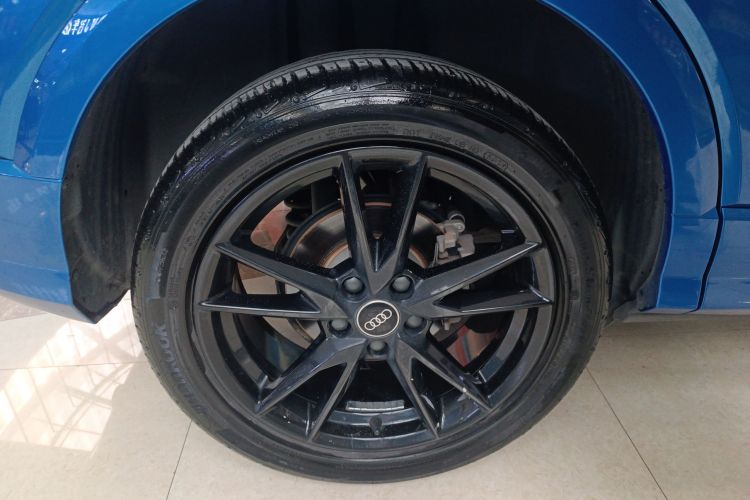 奥迪Q2L 2022款 35 TFSI 进取动感型车身外观6008