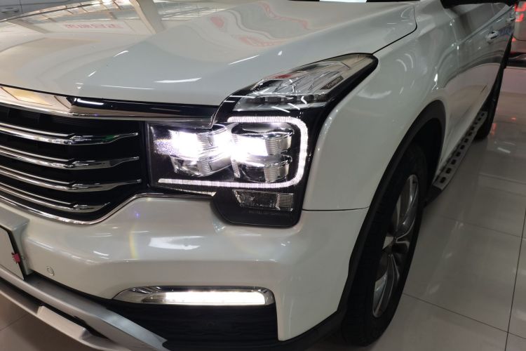 广汽传祺 传祺GS8 2017款 320T 两驱豪华智联版（七座）局部细节36