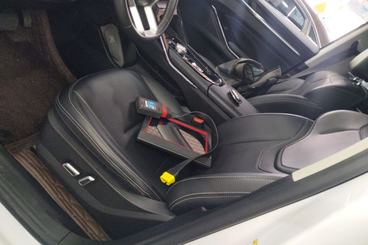 哈弗H6 2021款 第三代 2.0T 自动四驱Max中控内饰19