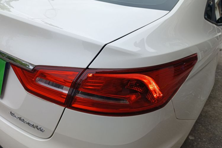 福特 福睿斯 2019款 1.5L 自动质享型车身外观6006