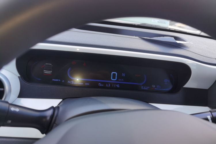 吉利银河 2025款 210km 熊猫骑士中控内饰14