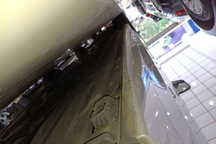 宝马3系 2021款 改款二 320Li M运动套装局部细节9002