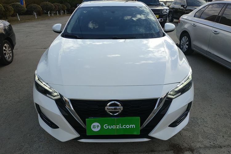 日产 轩逸 2020款 改款 1.6L XL CVT悦享版车身外观2