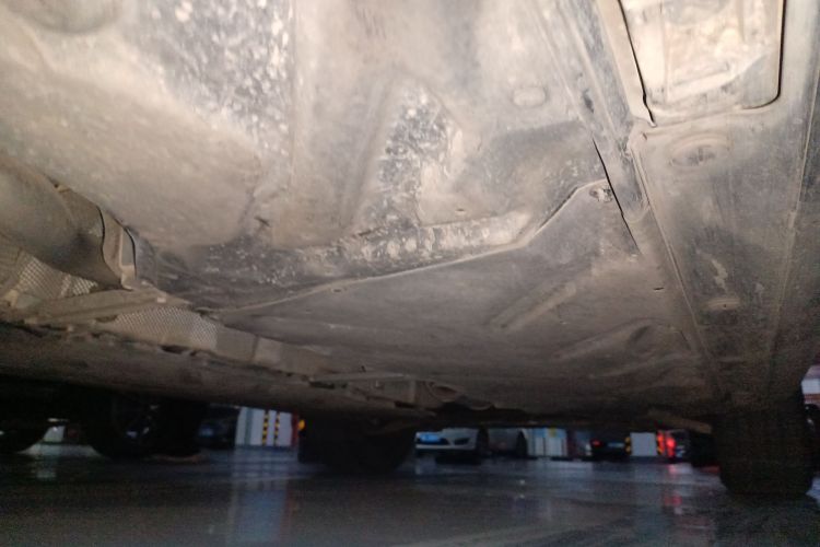 奔驰GLA 2018款 GLA 200 时尚型局部细节9002