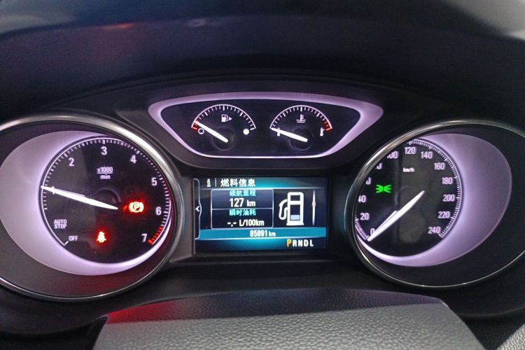 别克 昂科威 2019款 20T 两驱精英型 国VI中控内饰14