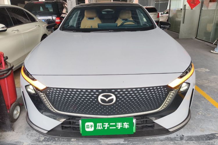 马自达EZ-6 2024款 纯电600智尊版车身外观2