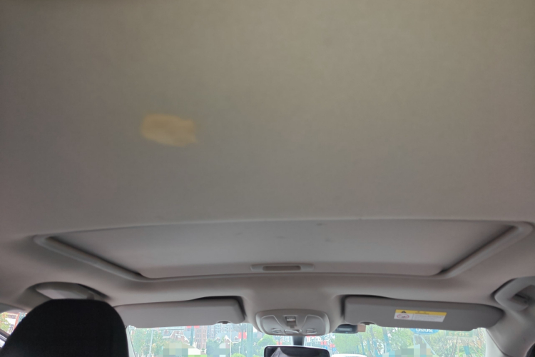 标致408 2018款 350THP 自动豪华版中控内饰22