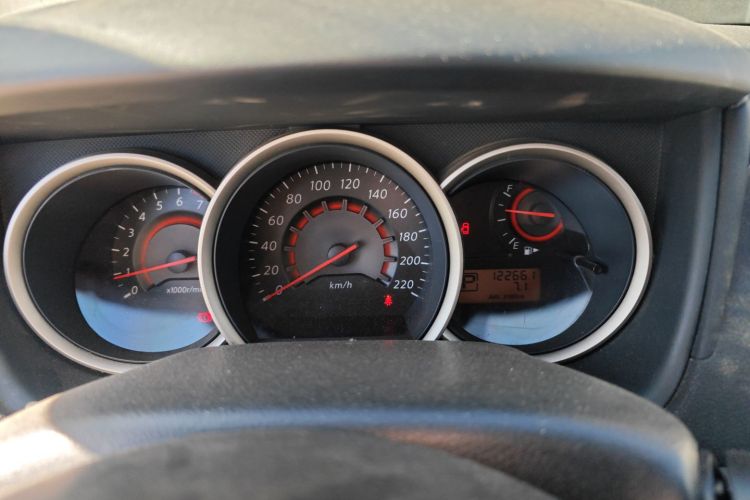 日产 轩逸 2016款 经典 1.6XE 自动领先版中控内饰14