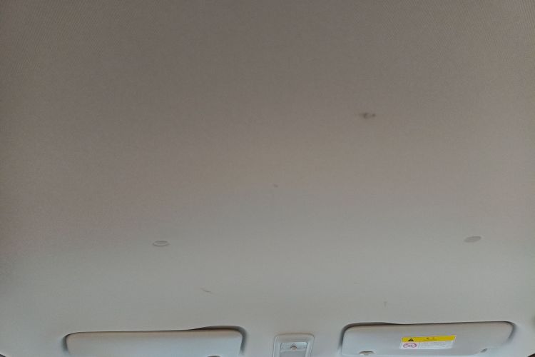 五菱汽车 五菱缤果 2023款 203km 舒享款中控内饰22