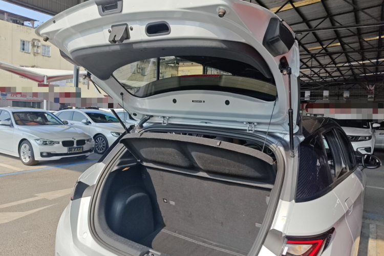 比亚迪 海豚 2021款 405km 时尚版局部细节23