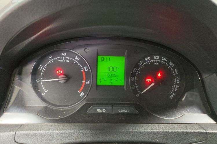 斯柯达 昕锐 2013款 1.6L 手动乐选型局部细节14