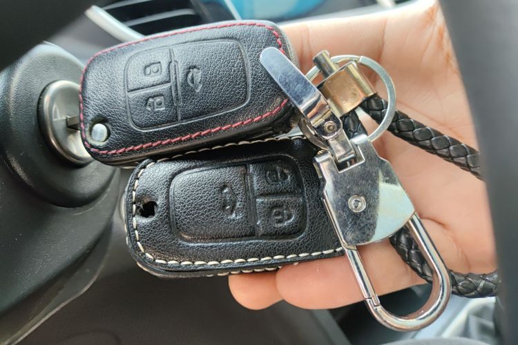 别克 英朗 2021款 改款 典范 1.5L 自动精英型中控内饰11