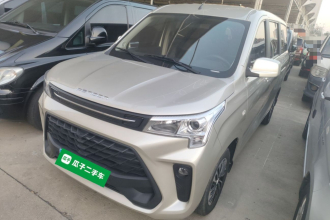 东风风光 风光380 2022款 1.5L 舒适型客车(钢板弹簧)7座