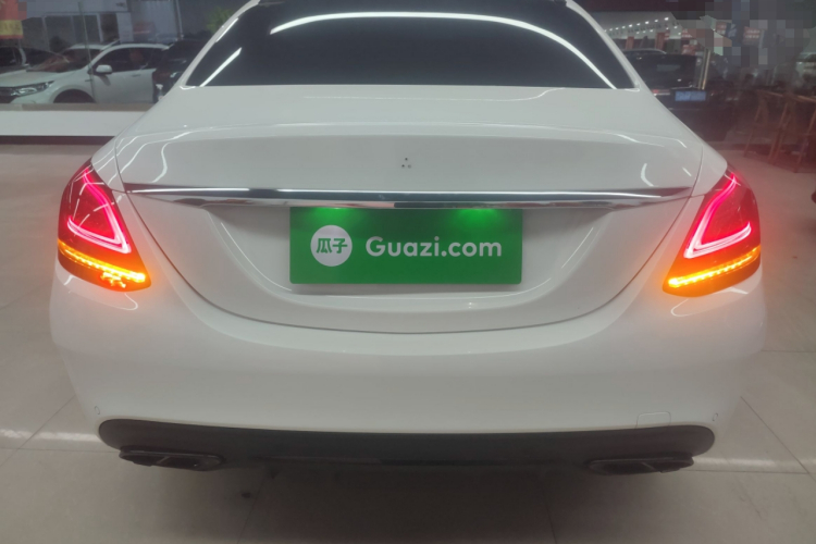 奔驰C级 2021款 C 260 L 运动星耀臻藏版车身外观6