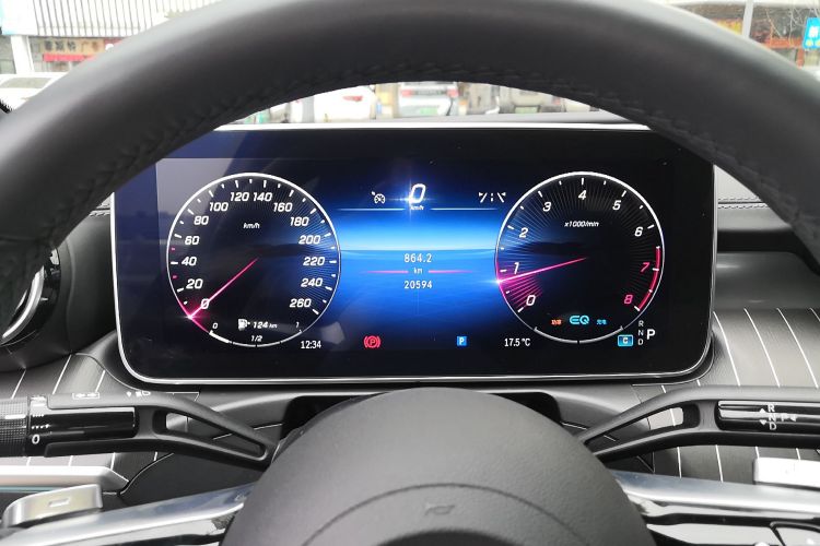 奔驰C级 2022款 改款 C 260 L 运动版中控内饰14