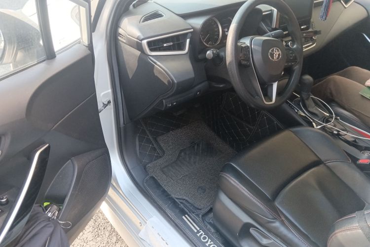 丰田 雷凌 2022款 双擎 1.8H E-CVT豪华版中控内饰20