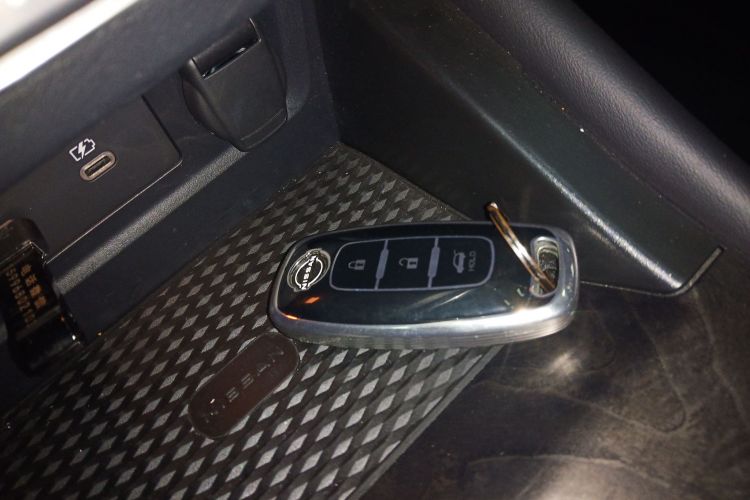 日产 天籁 2022款 2.0L XL-TLS 悦享版中控内饰11