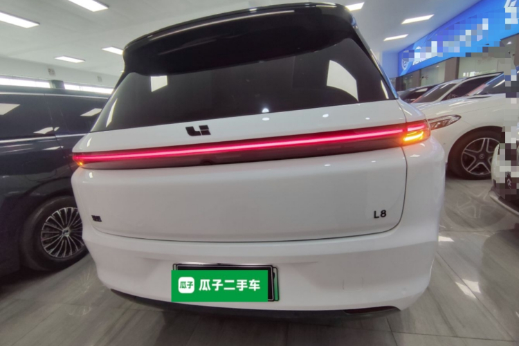 理想汽车 理想L8 2023款 Pro车身外观6