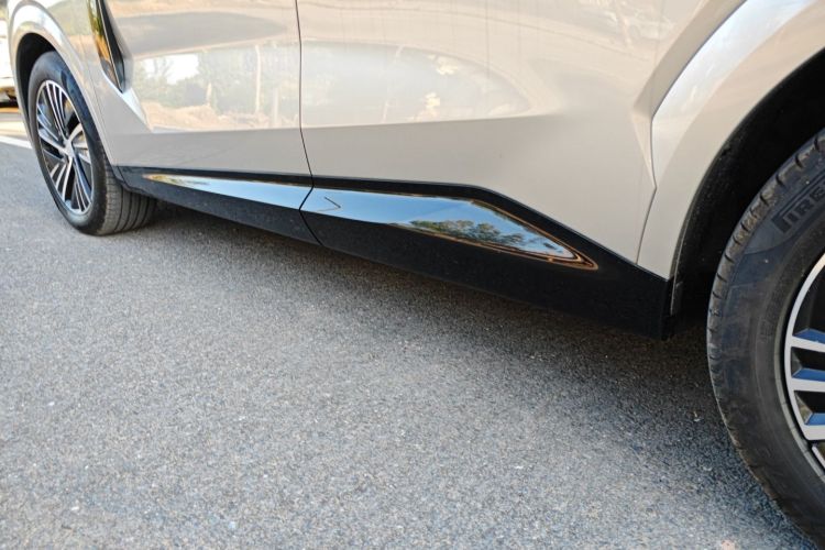 领克08 EM-P 2023款 245km 超长续航Halo局部细节9002