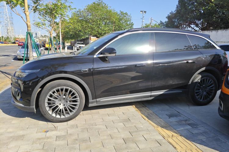 零跑汽车 零跑C11 2023款 增程 285智享版车身外观4