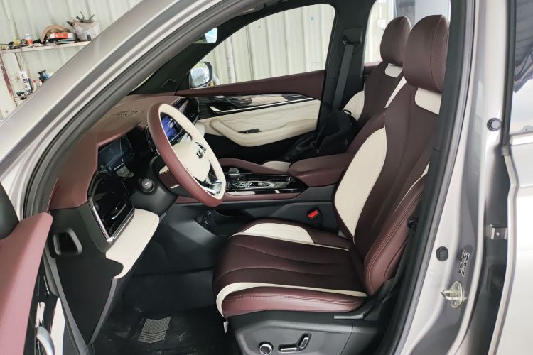 吉利汽车 星越L 2021款 2.0TD DCT EVO两驱尊贵型局部细节19