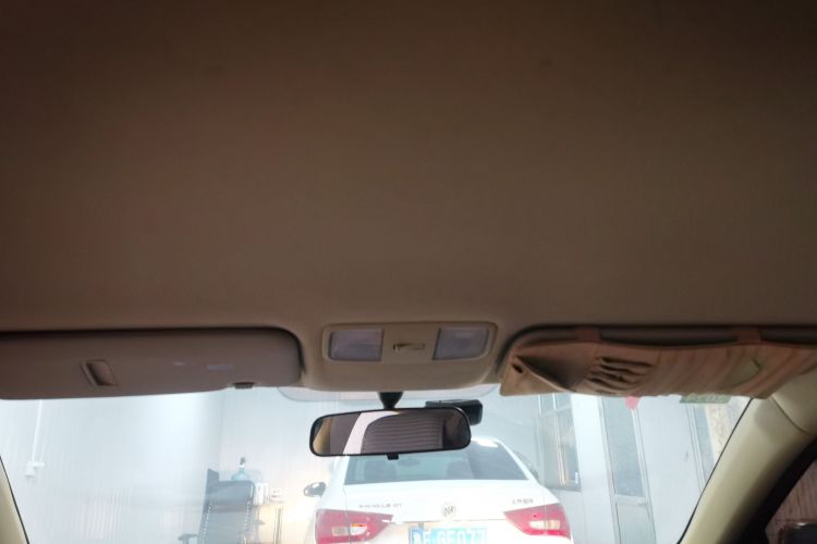 现代 瑞纳 2010款 三厢 1.4L 手动舒适型GS中控内饰22