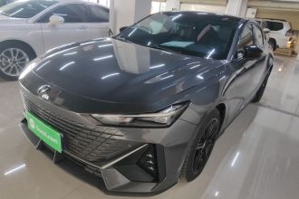 长安UNI-V 2022款 1.5T 尊贵型
