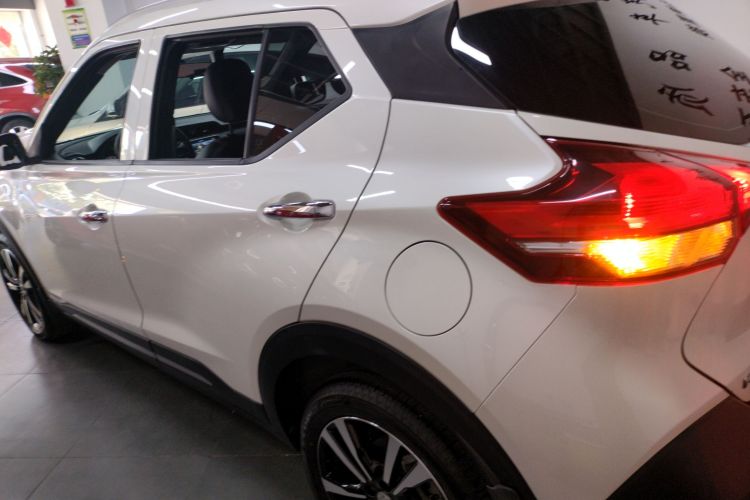 日产 劲客 2018款 1.5L CVT智联豪华版车身外观4