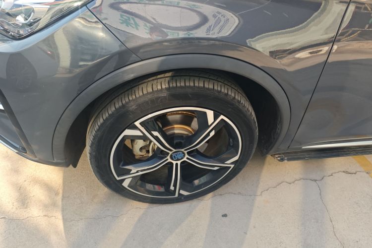 比亚迪 唐新能源 2021款 DM-i 112KM 尊贵型车身外观6001