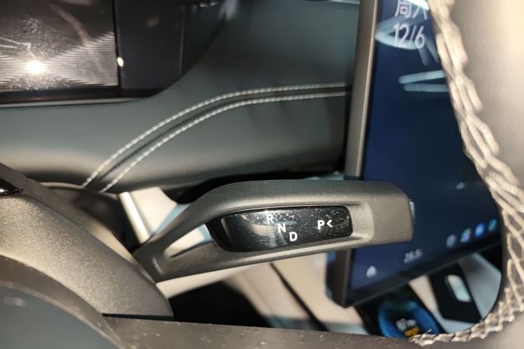 小米汽车 小米SU7 2024款 四驱超长续航高阶智驾Max版局部细节18