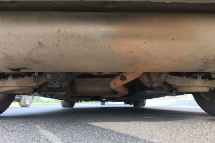 福特 蒙迪欧 2013款 2.0L GTDi200豪华型局部细节9009