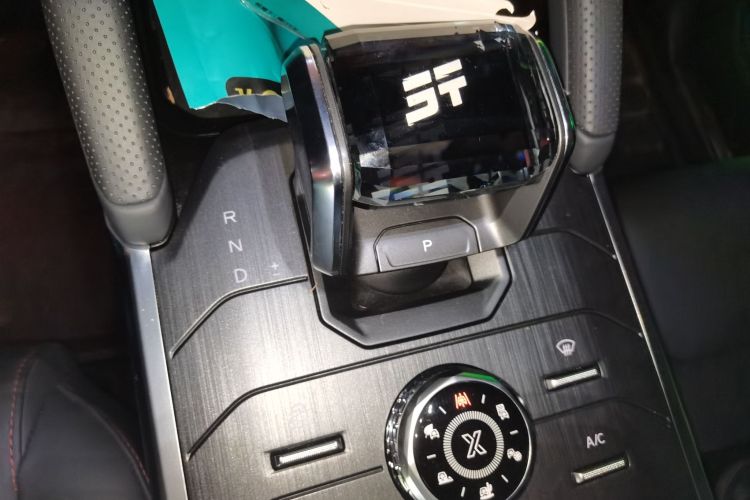 捷途旅行者 2023款 2.0T 四驱穿越PRO中控内饰18