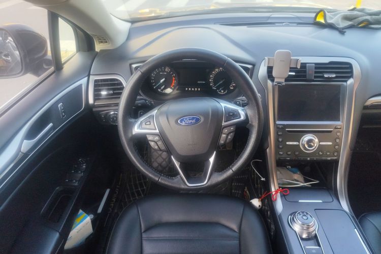 福特 蒙迪欧 2018款 EcoBoost 180 智控时尚型 国V中控内饰13