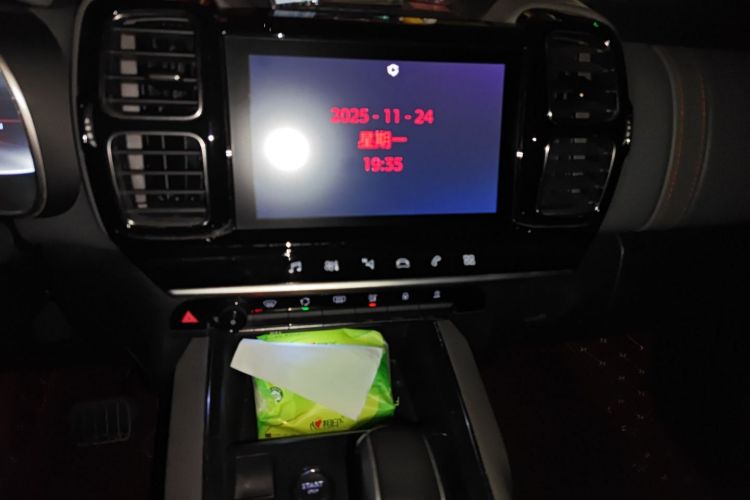 雪铁龙 天逸 C5 AIRCROSS 2017款 350THP 时尚型中控内饰16