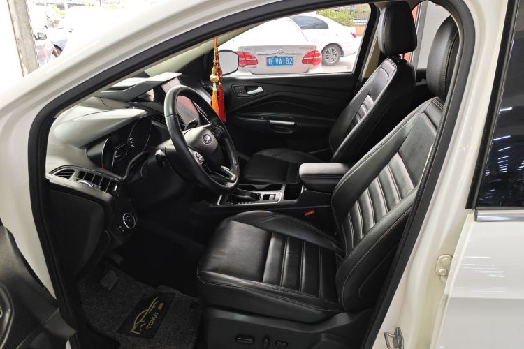 福特 翼虎 2019款 EcoBoost 180 两驱豪翼型 国V局部细节19