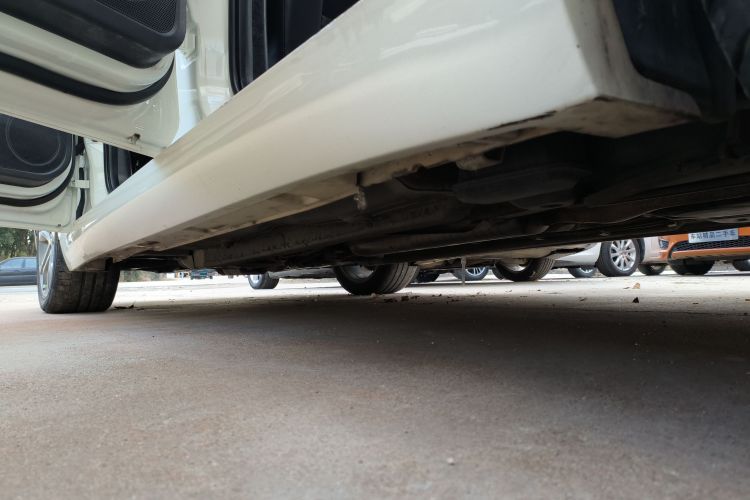 北京汽车 绅宝D70 2018款 性能版 1.8T 舒适版局部细节9002