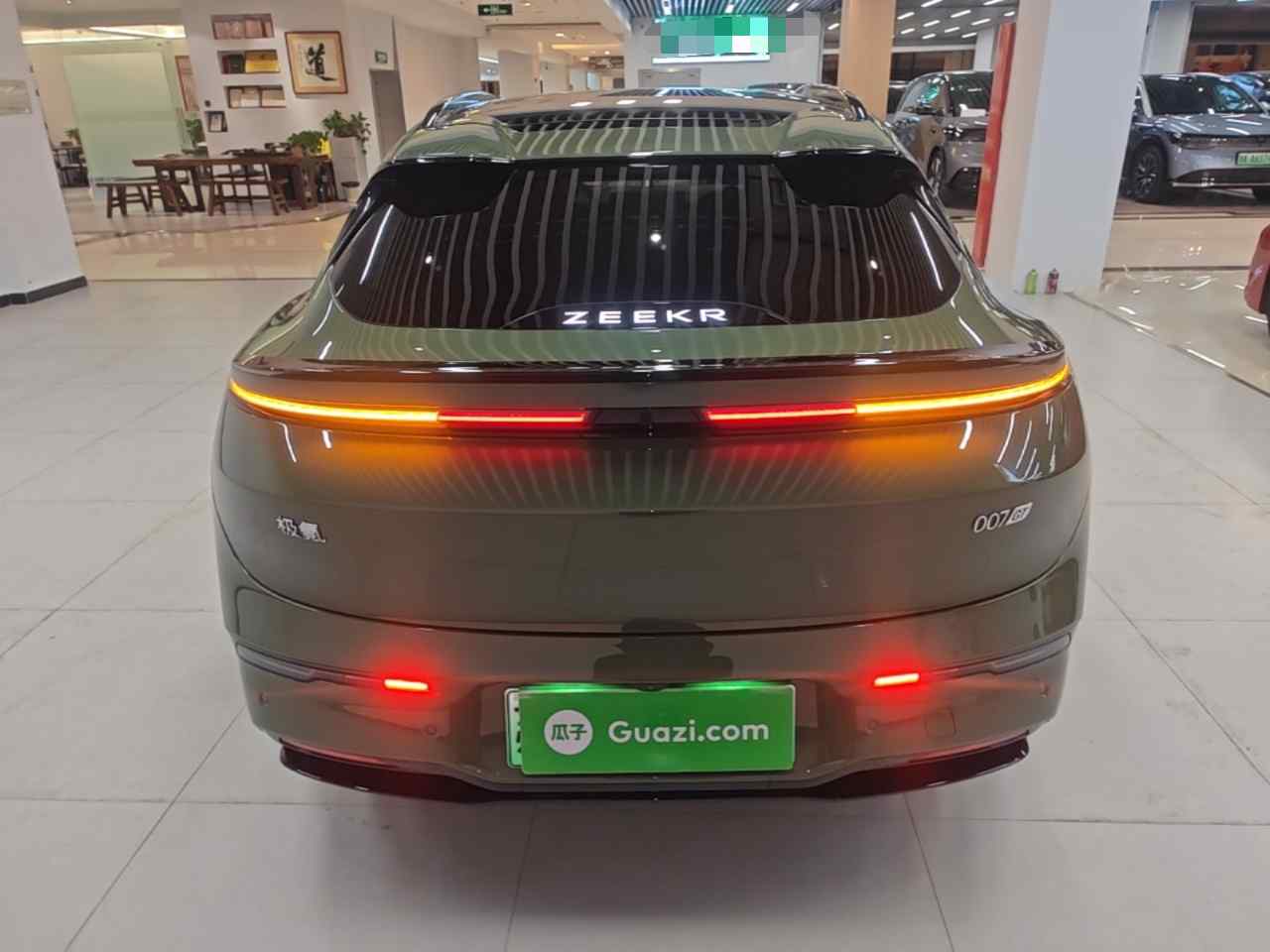 极氪007GT 2025款 长续航后驱智驾版 100kWh(3)