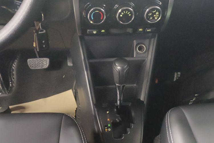 丰田 YARiS L 致炫 2022款 致炫X 1.5L CVT领先PLUS版中控内饰18